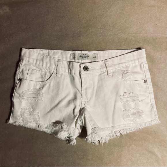 Abercrombie cut-offs size 25 - Picture 3 of 5